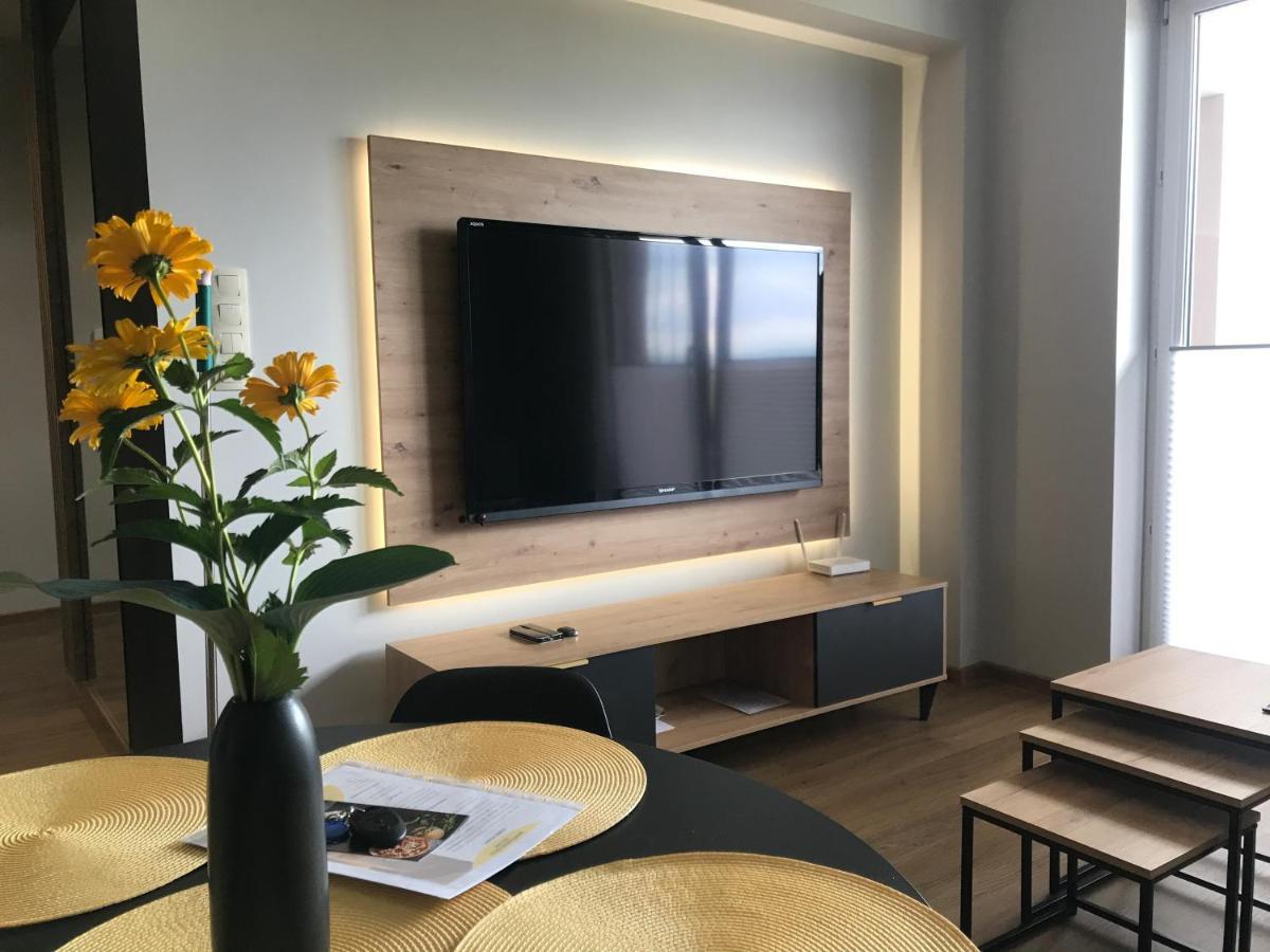 Apartament No82 Yellow Holiday Home Zator Kültér fotó