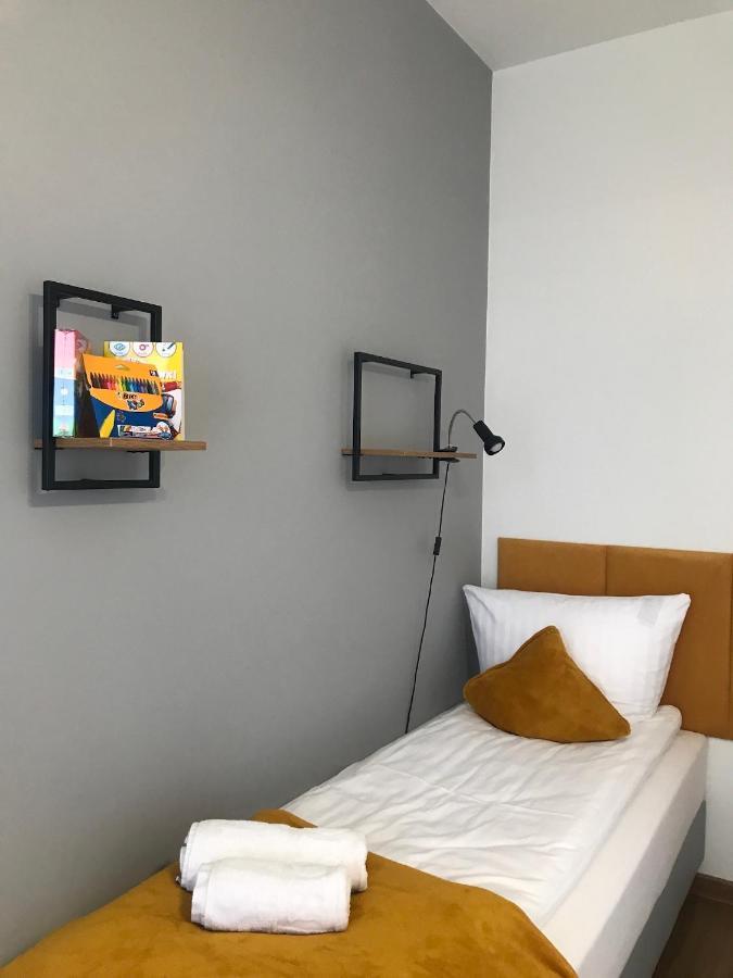 Apartament No82 Yellow Holiday Home Zator Kültér fotó