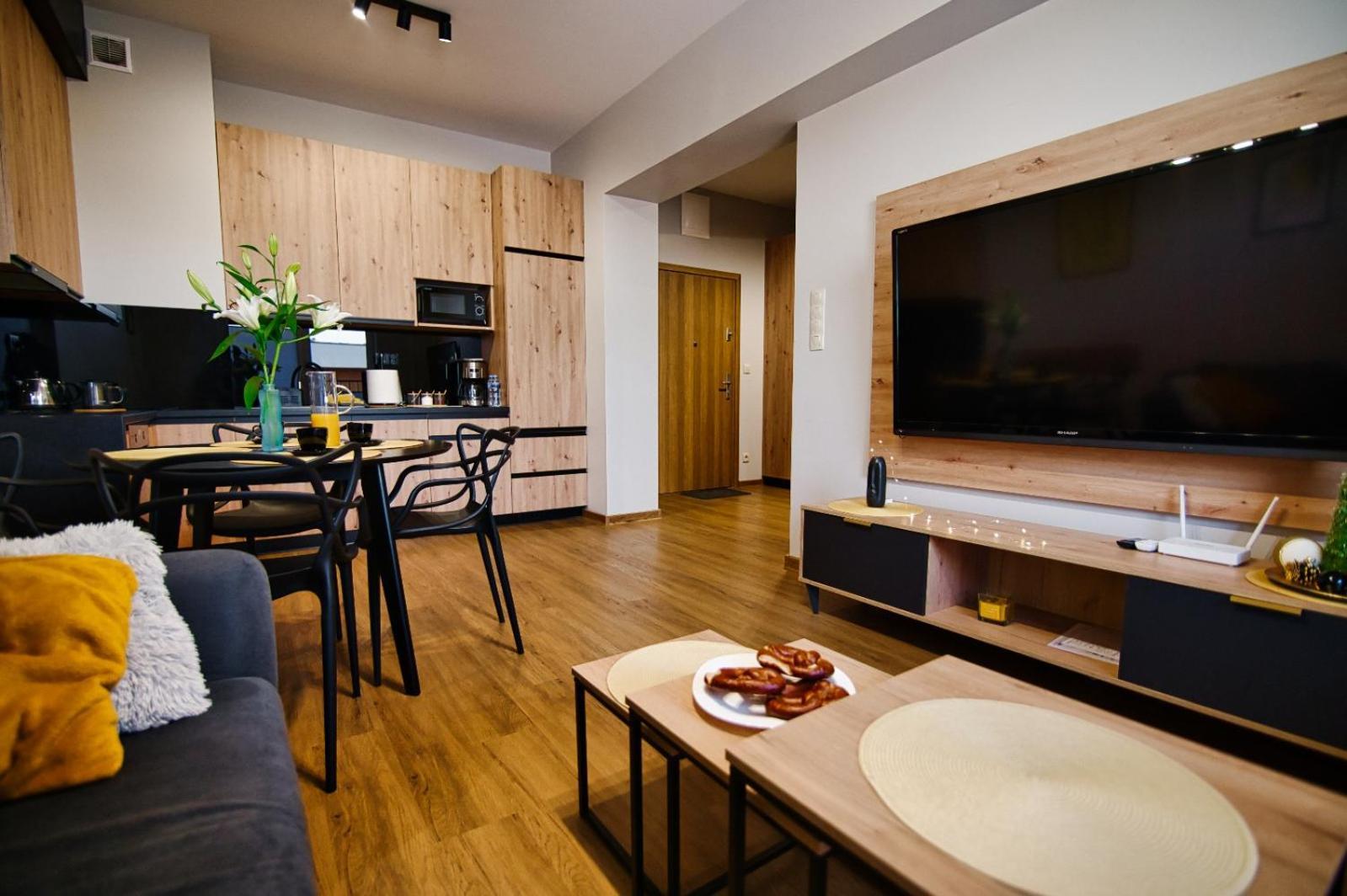 Apartament No82 Yellow Holiday Home Zator Kültér fotó